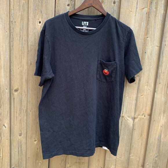 Uniqlo X Kaws Sesame Street T Shirt Large - Picture 1 of 3